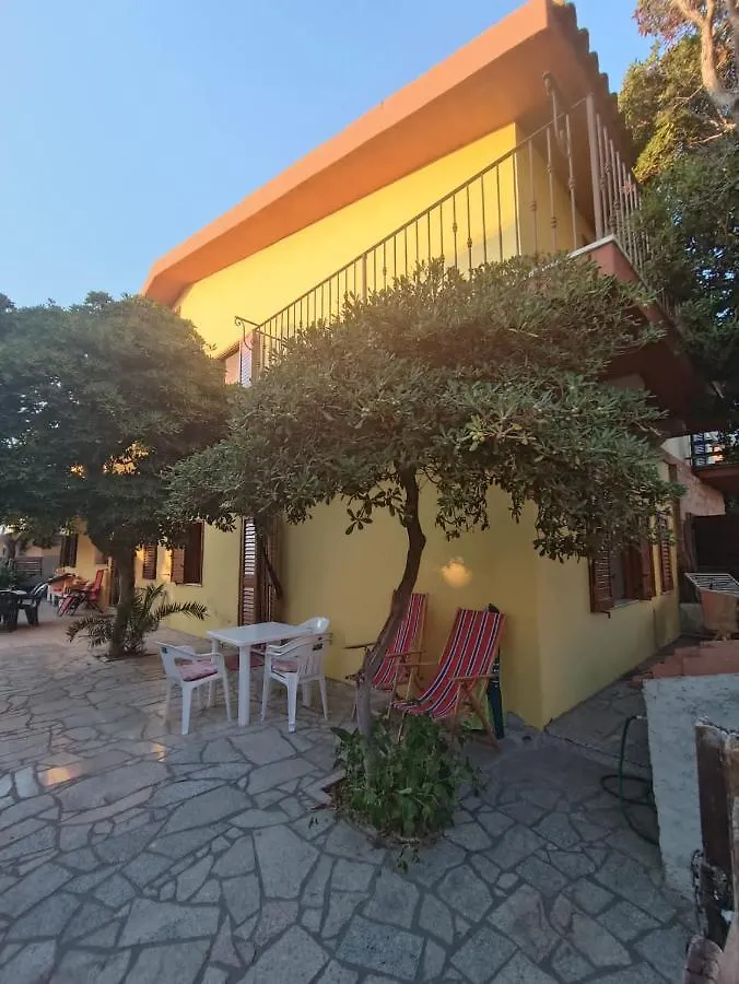 Aparthotel Isola Rossa Appartamenti Superior